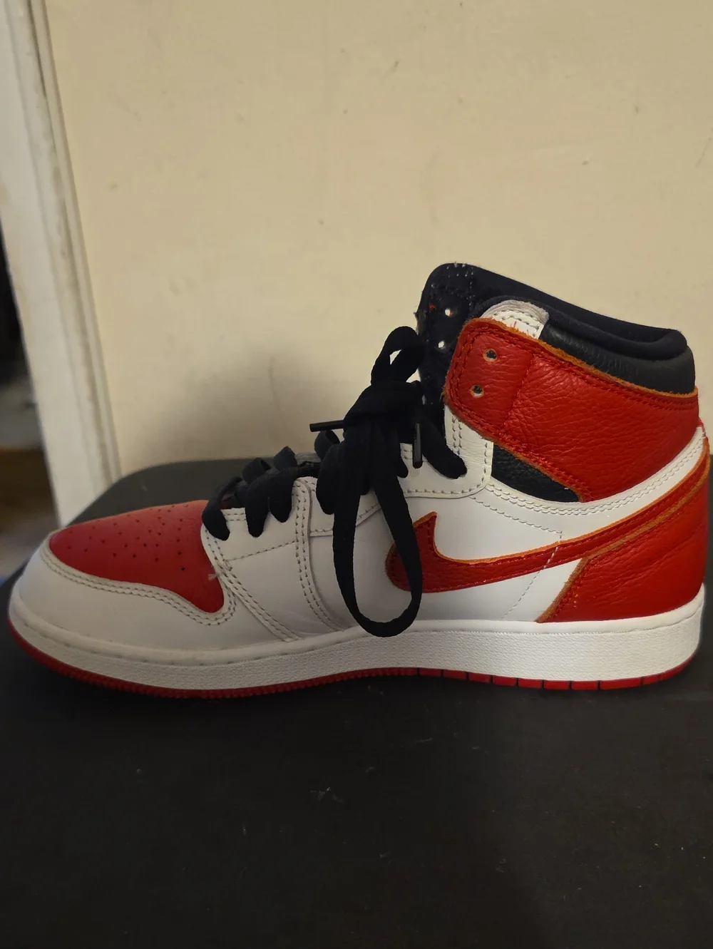 FOR SALE AIR JORDAN 1 RETRO OG 